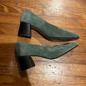Anthropologie Corduroy Block Heels Green Retro Block Heel Size 39 2" Heel